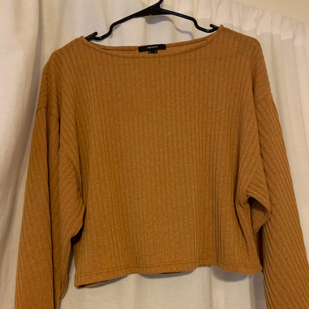 Mustard sweater 💛